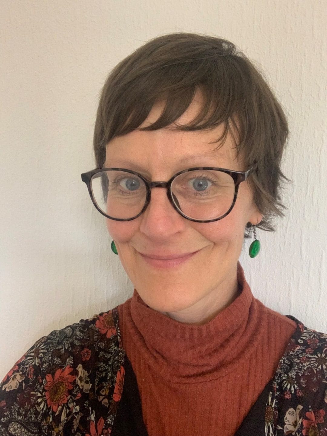 IMG_3098 (1) Beth Newton | Gestalt Psychotherapist | Purple House Clinic Nottingham