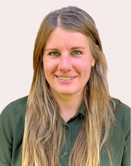 Dr Livea Coelho